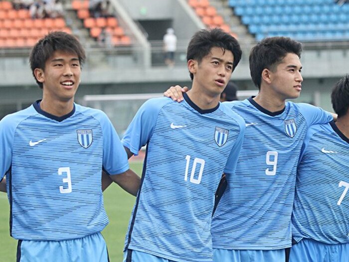 高3FW西川潤、久保建英の背中を追う。「僕には悔しさをぶつける場所がある」<Number Web> photograph by Takahito Ando
