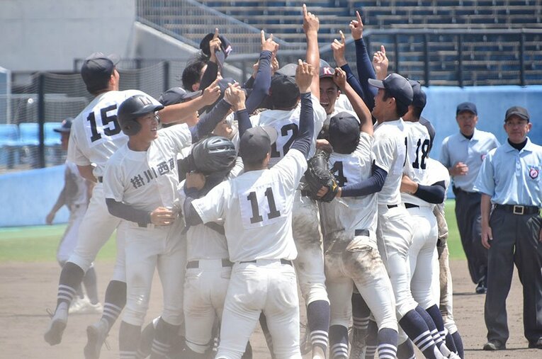 静岡県大会を制した掛川西　©JIJI PRESS
