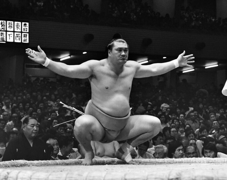 大の里の前の最速昇進記録だった「昭和の大横綱」輪島。奇しくも同じ石川県出身　©JIJI PRESS