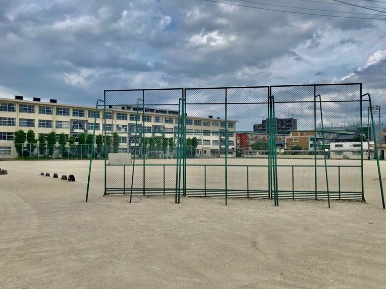 「アゴをケガしてなかったら…冨安健洋は水泳選手だったかもしれません」地元の小学校恩師が明かす“冨安が小1でサッカーを始めた日”(4)