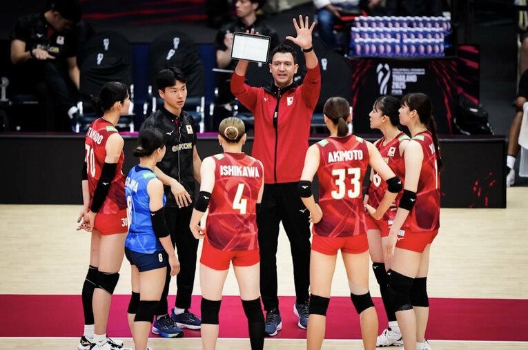 ©︎Volleyball World