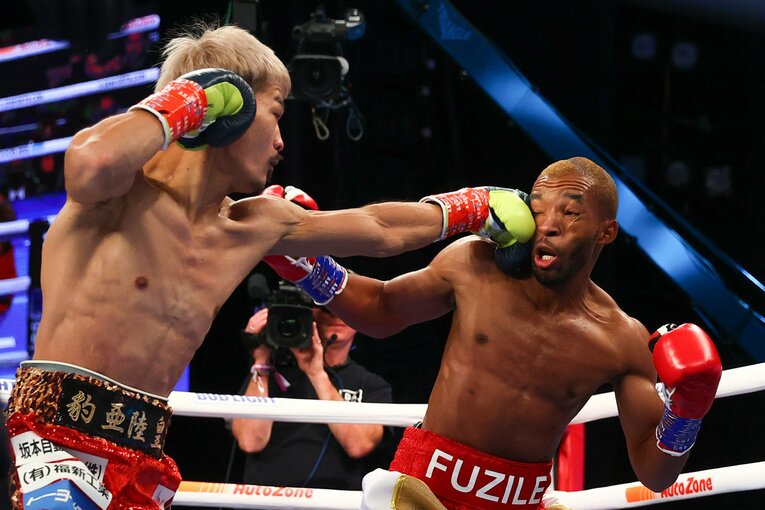 2021年11月27日、フジレ戦　©Getty Images