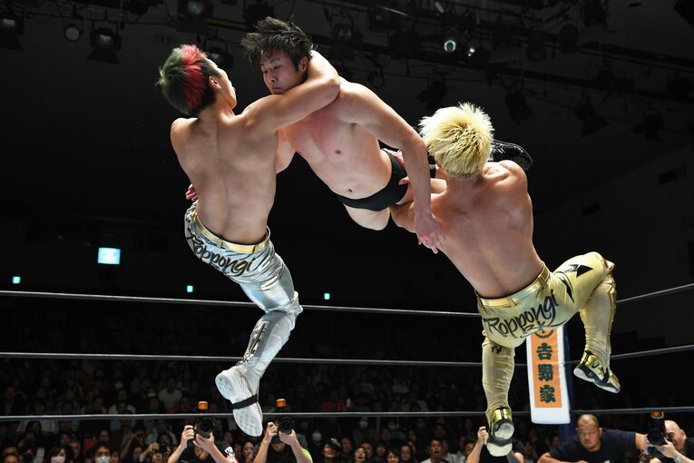 SHO とYOHから攻められる川人