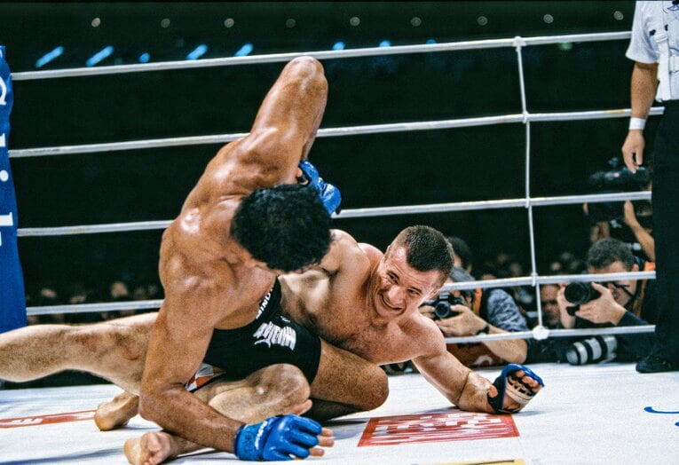 【アンケート7位】アントニオ・ホドリゴ・ノゲイラvs.ミルコ・クロコップ（2003年）©Susumu Nagao