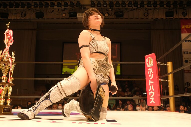 「見栄えなんて関係ない」人気女子レスラー・安納サオリが見せた“底知れないタフさ”…岩田美香戦前、母親に告げられた「勝つまで帰ってくるな」(70)