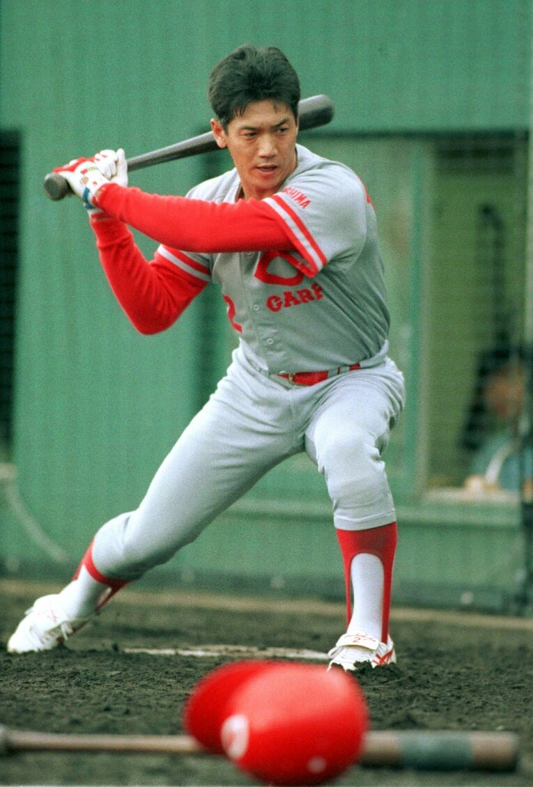 球界でも指折りのプレイボーイとして知られた高橋慶彦　©Sankei Shimbun