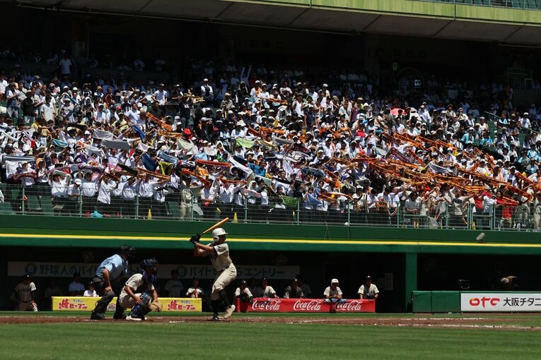 応援の後押しも力に強豪・東洋大姫路との戦いに挑んだ小野　©︎Fumi Sawai