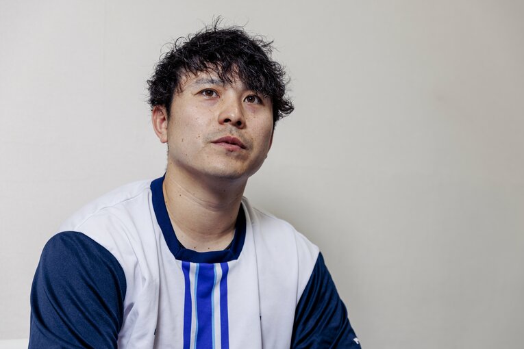 インタビューに応じる佐野恵太　©Kiichi Matsumoto