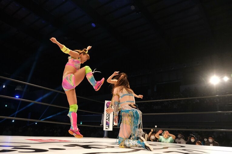 「プレッシャーも凄かったはず」フワちゃんデビュー戦で見えた“プロレスへの本気度”…師匠が明かす舞台裏「100点満点。努力の成果です」(21)