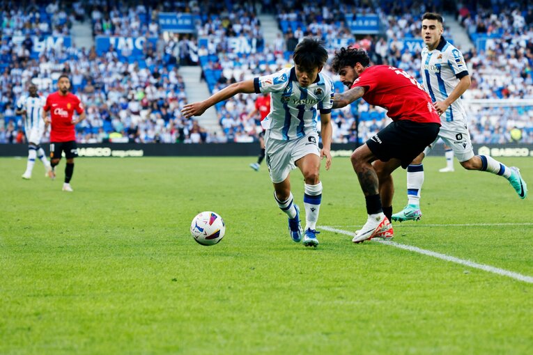 マジョルカのサムと激しい攻防を繰り広げた　©Daisuke Nakashima