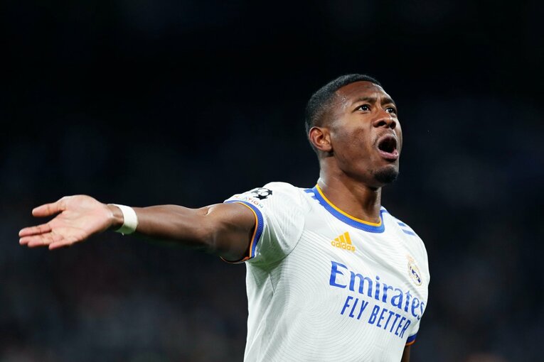 PSGメッシらをサポーターが威圧…CLベスト16でレアル大逆転勝利の背景＜翌日、カンプノウではなぜかバルサの守護神にブーイング＞(28)