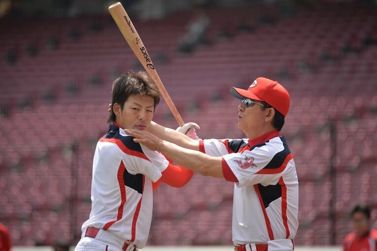 広島のコーチ時代　©Sports Graphic Number