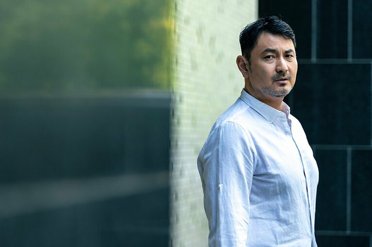 NHKドラマ『坂の上の雲』広瀬武夫役などで知られる俳優の藤本隆宏。俳優となる前は水泳のオリンピアンでもあった藤本に話を聞くと… ／ photograph by Takuya Sugiyama