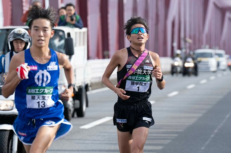 これまで駅伝で常に安定した成績をマークしていた2区の辻原も、苦しい展開に　©Tadashi Hosoda
