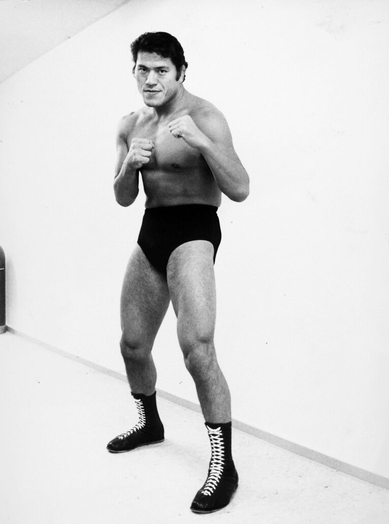 「背後からスゴい速さで…」アントニオ猪木が徹底した“多摩川の早朝ラン”、クソ真面目な鍛錬が「猪木プロレス」に必要だった理由(14)