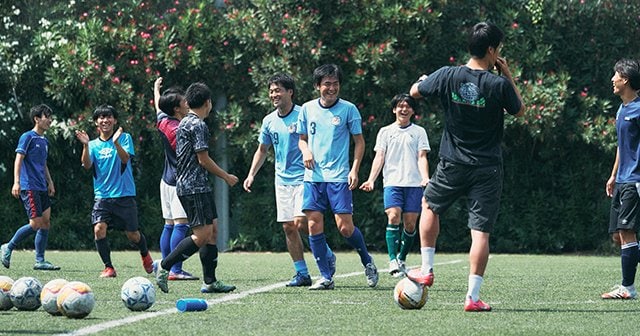 大手コンサルと契約 元jリーガーを監督に 東大サッカー部員が語る 大改革のワケ スポーツ推薦校に勝ちたい Jリーグ Number Web ナンバー