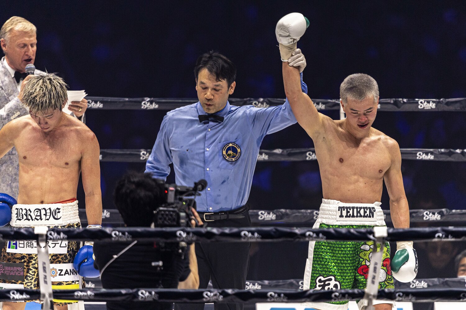 日本ランク2位の与那覇勇気相手に3-0の圧倒的大差で判定勝ちを収めた那須川天心　©︎Takuya Sugiyama