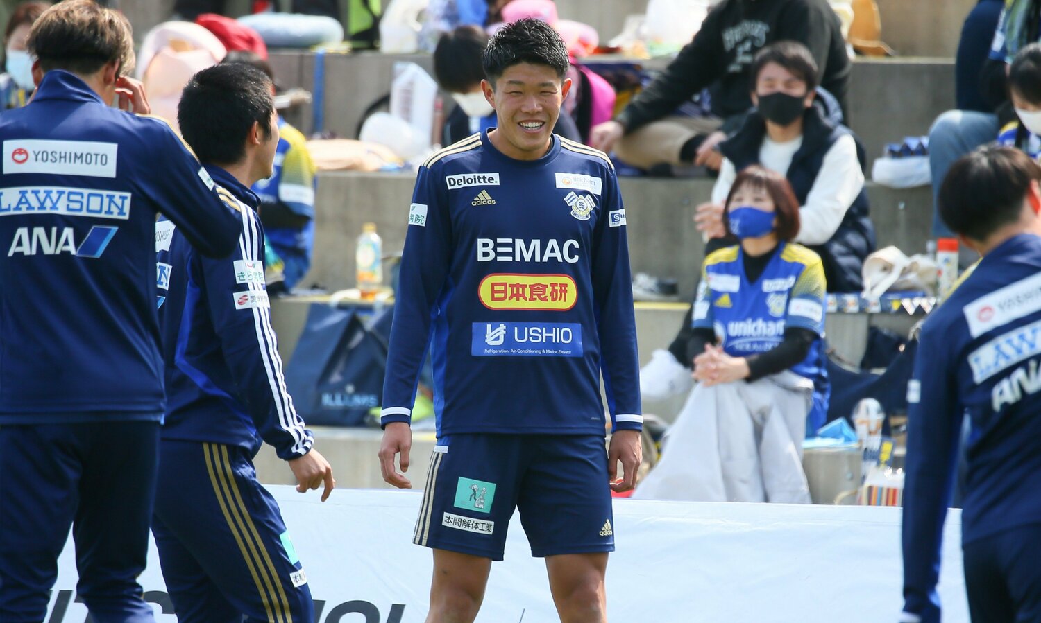 岡崎城西高、愛知学院大を経て、2021年に当時J3だったFC今治に入団した安藤智哉　©︎J.LEAGUE