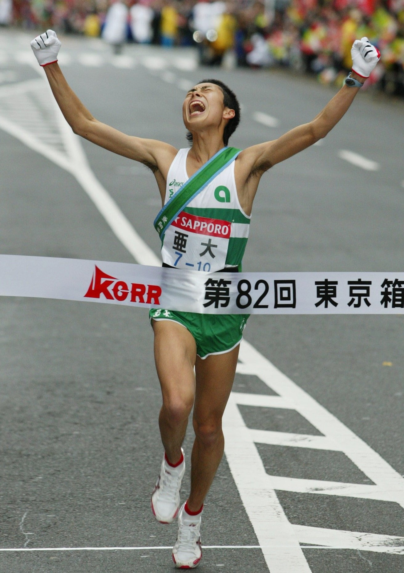 2006年の箱根駅伝で優勝した亜細亜大学。低い下馬評からの優勝に「番狂わせ」と話題になった ©JIJI PRESS