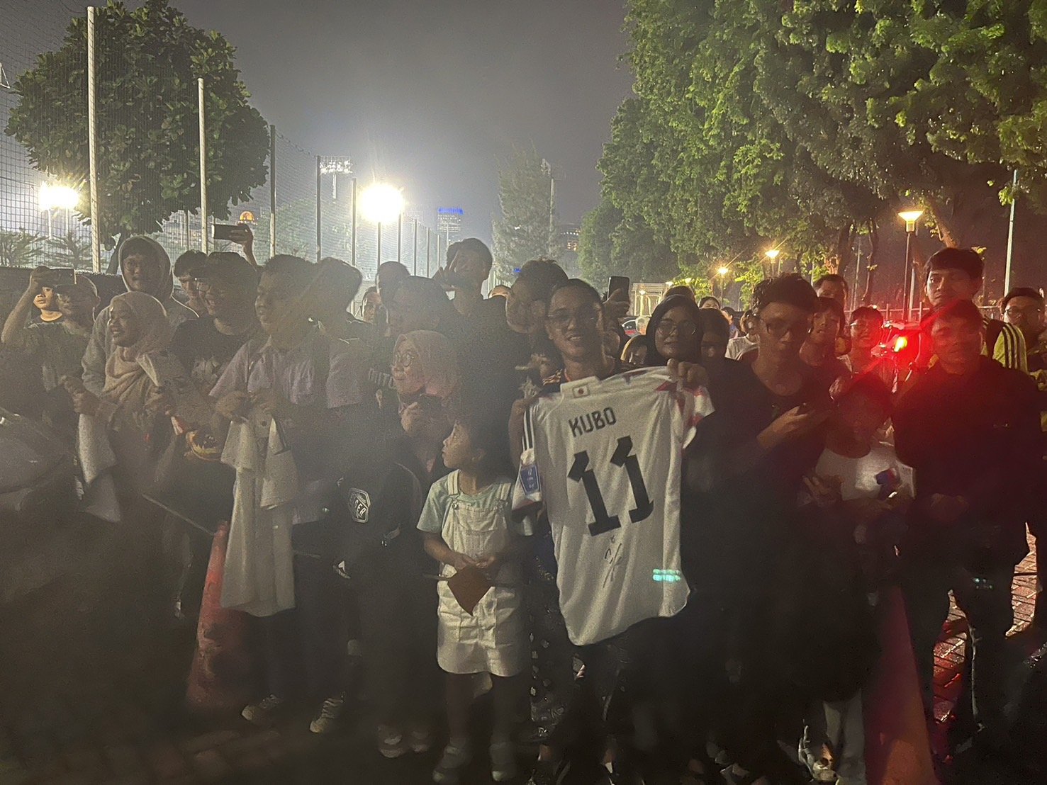 会場には「KUBO 11」のユニフォームを持ったファンの姿も ©Yusuke Mimura