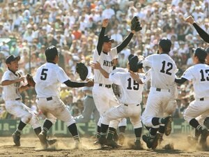 佐賀北あの“がばい旋風”、選手たちのソノ後「ただのOBとは違う感情」甲子園優勝→母校の監督も務めたエースの本音「やりづらさは特には…」