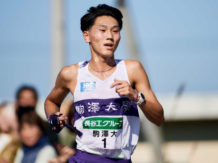 「チームをないがしろにするつもりは少しもない」日本人学生記録を持つ、最速世代の箱根駅伝への執念と覚悟＜Number Web＞ photograph by Yuki Suenaga