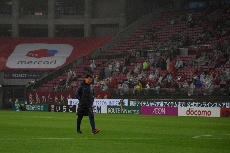 鹿島アントラーズの岩政大樹監督