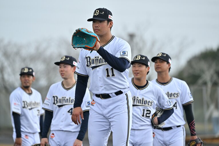 ブレーク２年目となる今春のキャンプで練習に取り組む山下　©Hideki Sugiyama