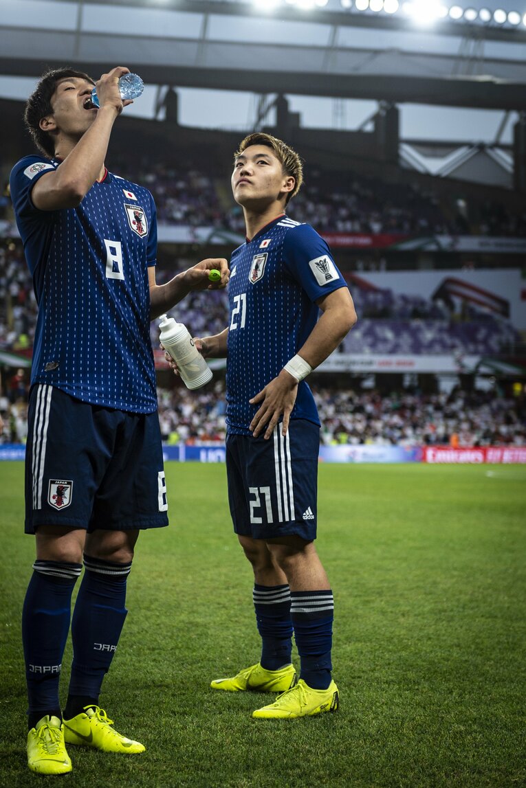 堂安と原口　©Takuya Sugiyama