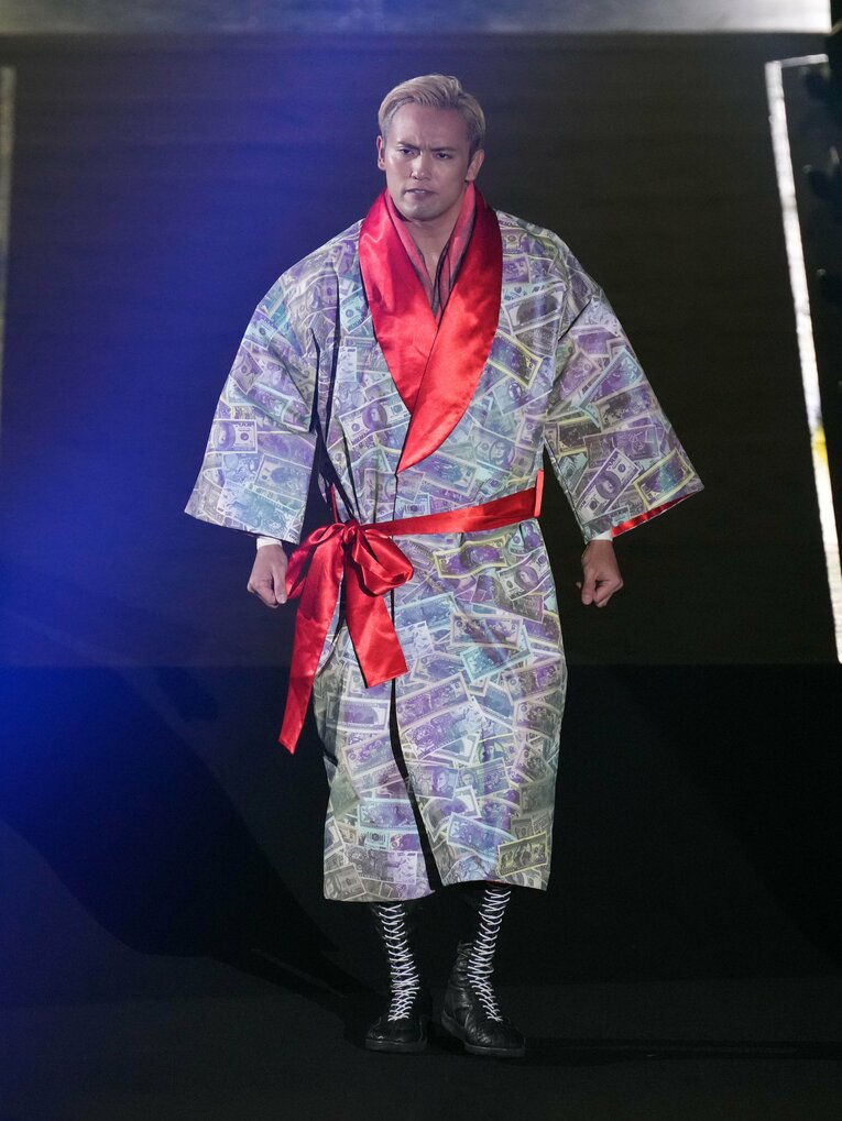 オカダ・カズチカの入場シーン