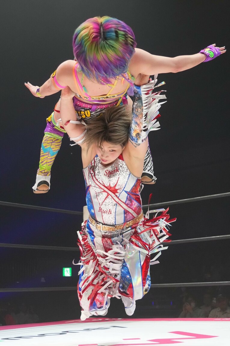 長与千種譲りのランニングスリーで遠藤有栖を仕留めた彩羽匠　©Essei Hara