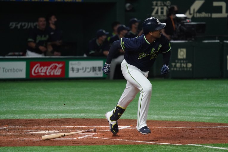 サンタナの活躍がヤクルト打線を支えている　©Hideki Sugiyama