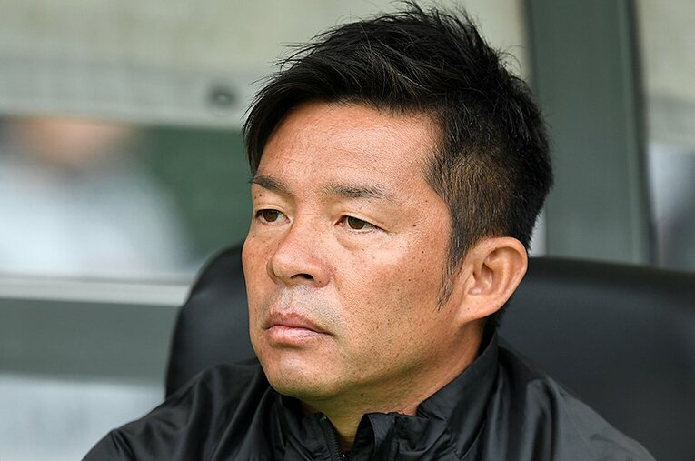 2018年にはJリーグ史上5チーム目となる連覇を達成した川崎フロンターレの鬼木監督 ／ photograph by Getty Images