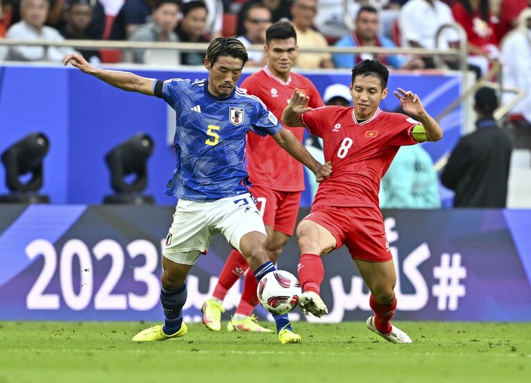 ベトナム戦前半、セットプレーの失点に隠れて課題だったのはデュエルだった　©AFP/JIJI PRESS