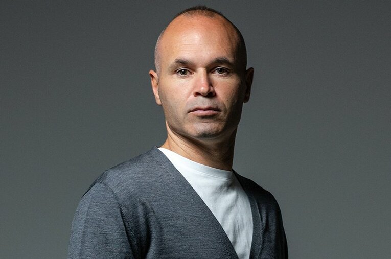 来日5年目を迎えたイニエスタ。日本生活を満喫しているようだ ／ photograph by PIA CORPORATION