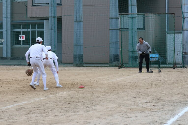 「古豪」市岡高校の練習風景　©Fumi Sawai