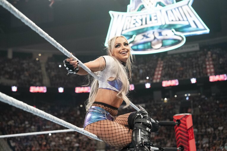 現役のWWEトップスター、リヴ・モーガン【スワイプするとそのほかの写真もご覧になれます】　©Getty Images