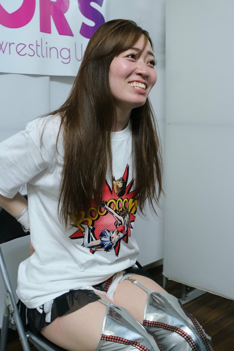 “京都のバスガイド”は人気女子プロレスラーに…清水ひかり（29）を突き動かしたスターダム中野たむの姿「だって大好きなんですもん」(48)
