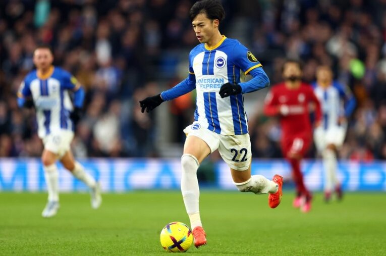 朝原宣治氏「三笘選手の走り方はあらゆるスポーツで理想形といえます」 ／ photograph by Getty Images
