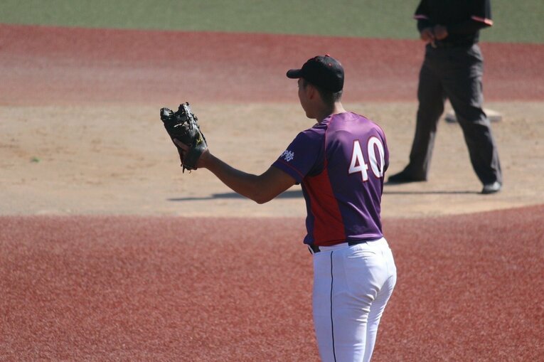 課題の守備練習も自分から率先してノックを受けるという。そういった人間性も魅力だ　チーム提供