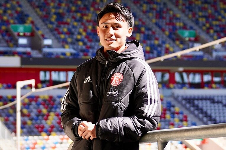 インタビューに応じてくれたデュッセルドルフの内野貴史 ／ photograph by Atsushi Iio