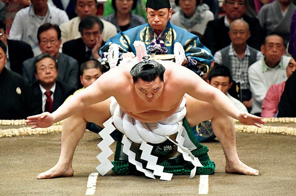 元横綱稀勢の里・二所ノ関親方が徹底解説第二回：白鵬「左前まわし