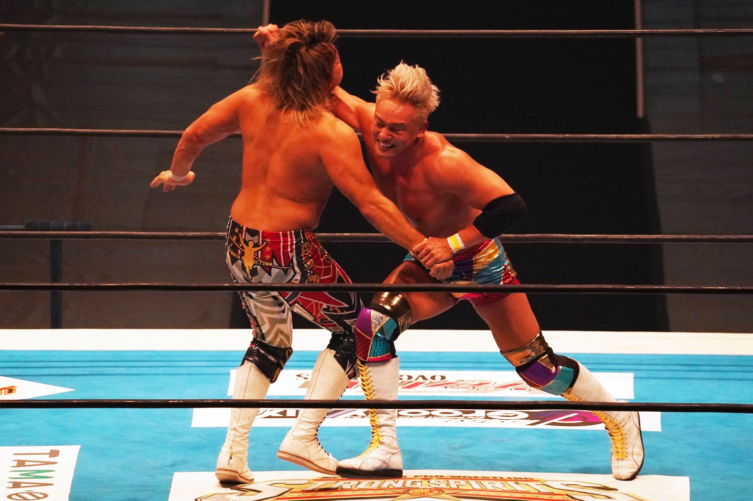 レインメーカーも繰り出した