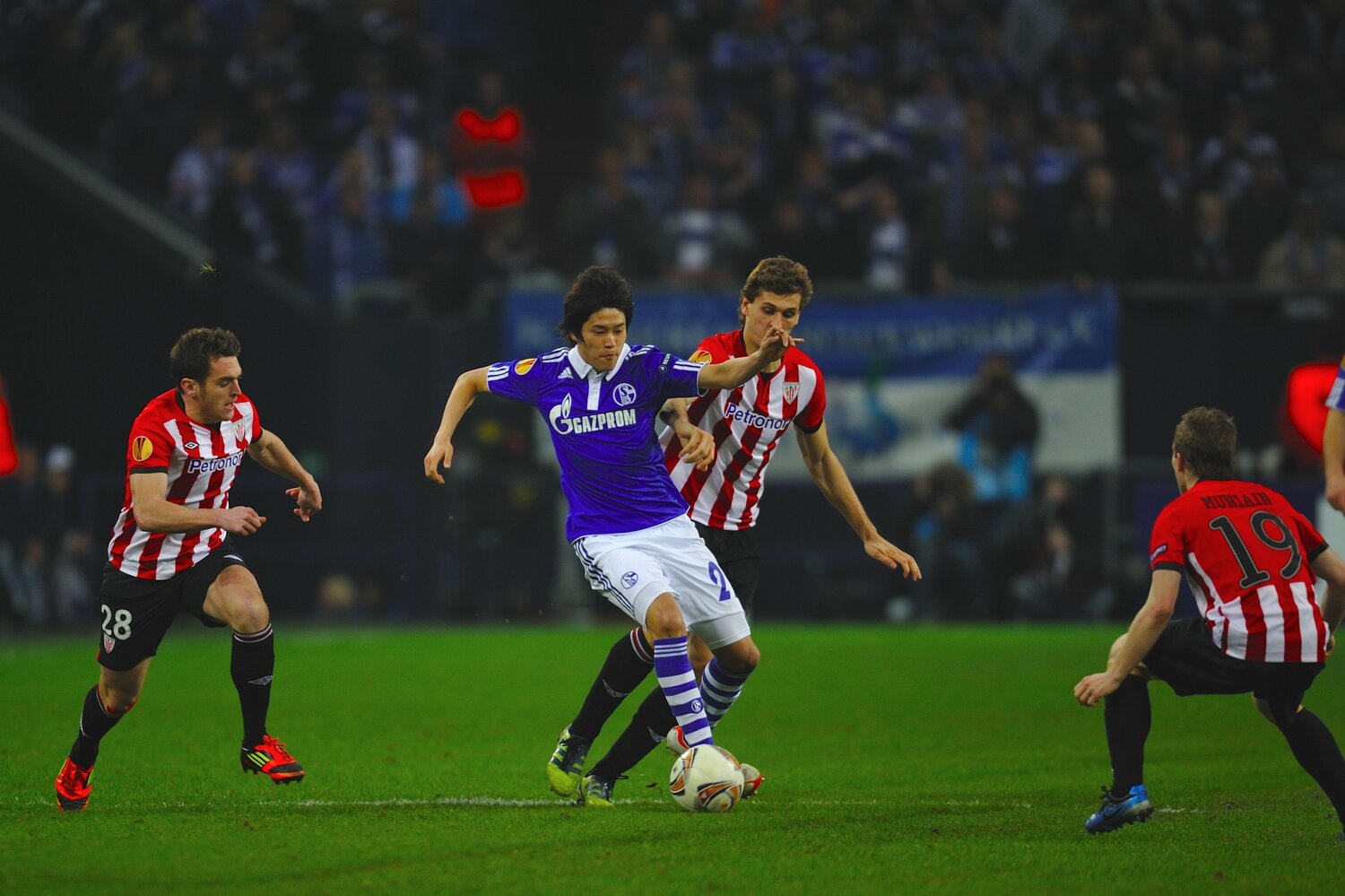 ELビルバオ戦での内田　©Tamon Matsuzono