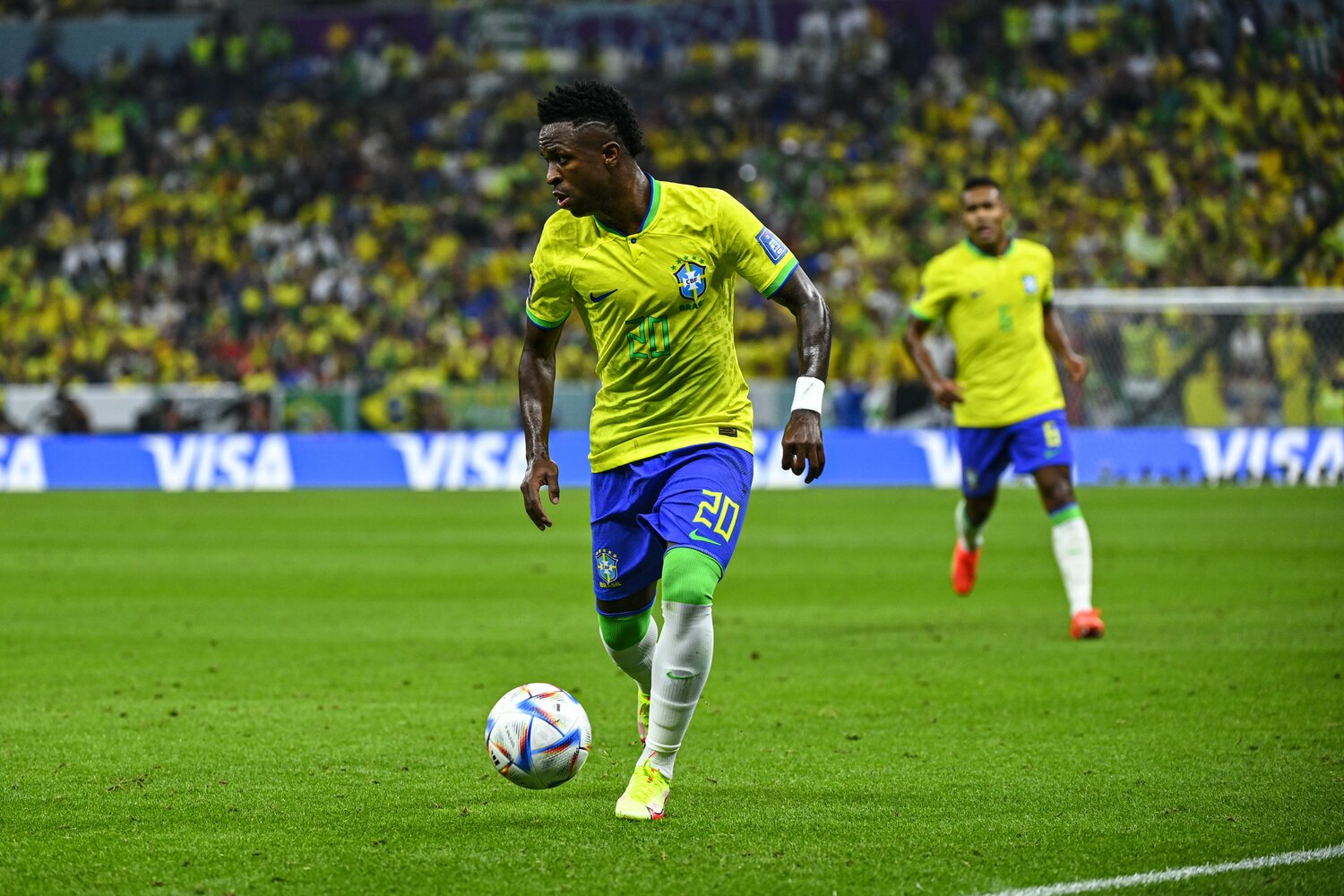 ビニシウスはレアル・マドリーで見せるような躍動を、まだブラジル代表で見せられていない　©Takuya Sugiyama/JMPA