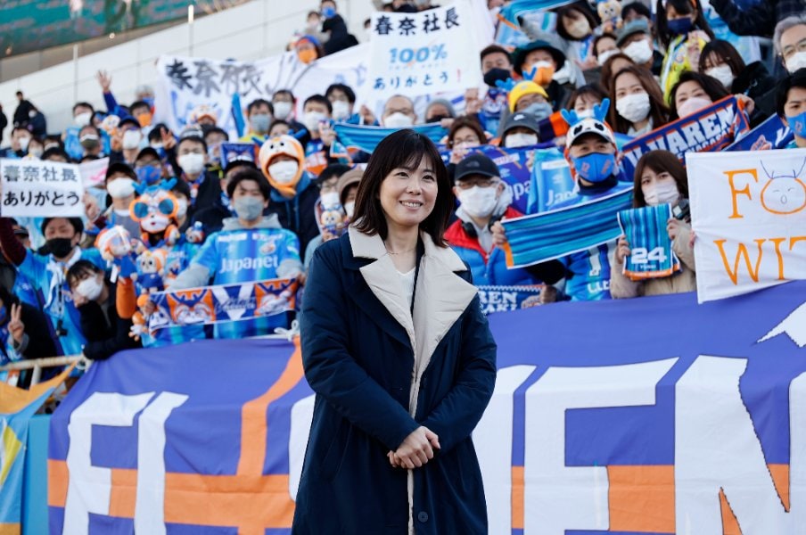「Jリーグ唯一の女性社長」だった高田春奈氏が味わったクラブ運営の難しさと“生きている実感”「いま振り返ると、すごく苦しかった。でも…」＜Number Web＞ photograph by AFLO