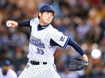 ハマの守護神に抜擢された、ルーキーの大胆不敵。~三上朋也、DeNAの希望の星~<Number Web> photograph by NIKKAN SPORTS