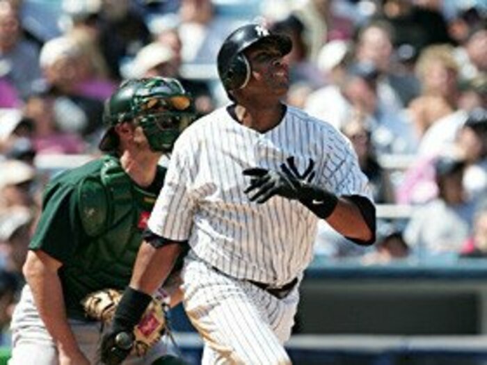 WBCでの復活なるか。バーニー40歳の挑戦。＜Number Web＞ photograph by Yukihito Taguchi