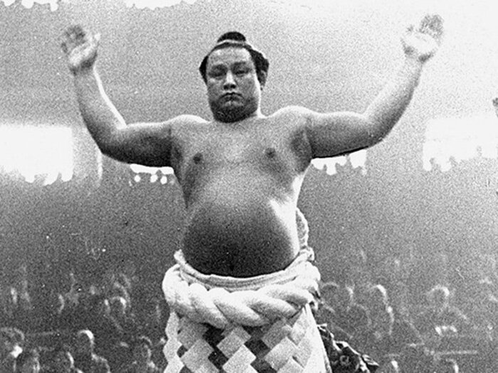 “相撲の神様”双葉山が追い求めた横綱像。~白鵬にかかる大記録の重み~<Number Web> photograph by KYODO