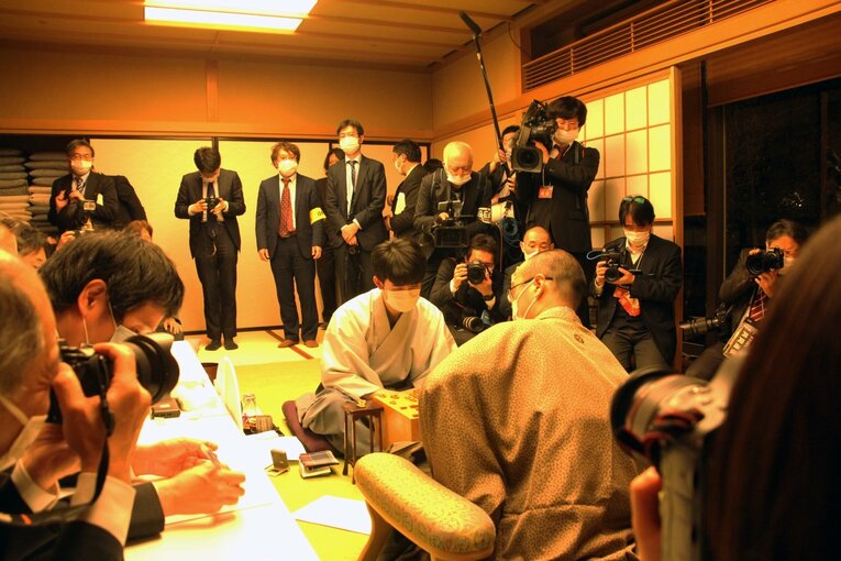 第81期名人戦第1局　©NumberWeb